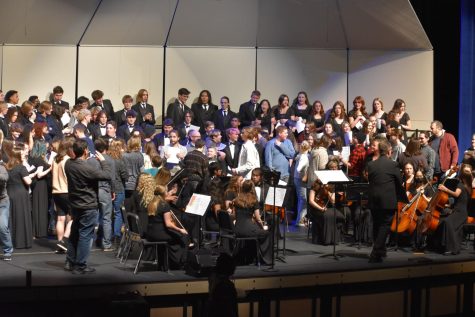 Choir Concert 12/15 [Photo Gallery]