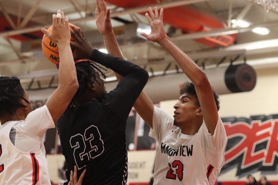 Boys Basketball Close Win of 51-45 Against Rangeview [Photo Gallery]