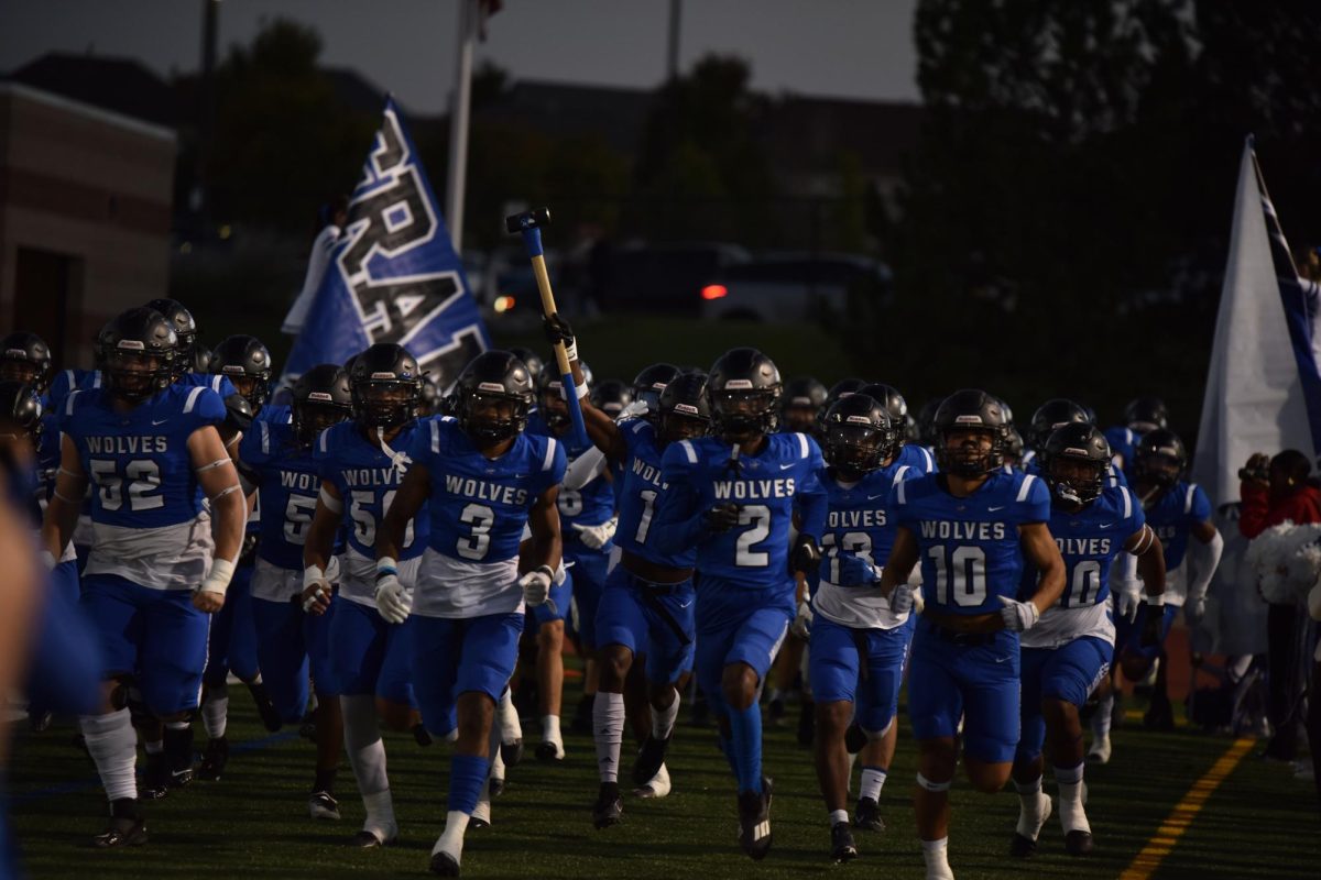 Varisty Football Dominates Homecoming: 42-7 Victory Over Vista Peak [PHOTO GALLERY]