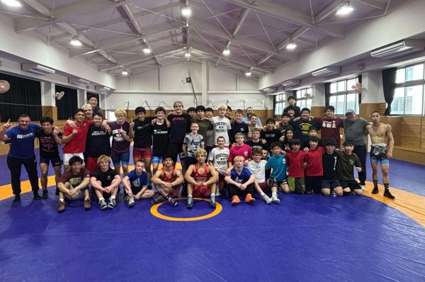 Some wrestlers from grandview in Japan training wtih seperate school Tosu Tech.