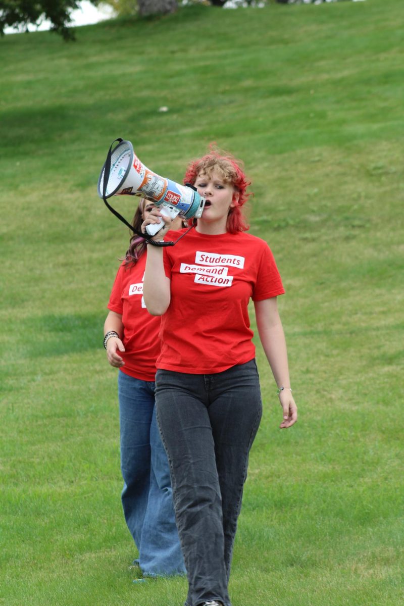 leeds_walkout_9_5208