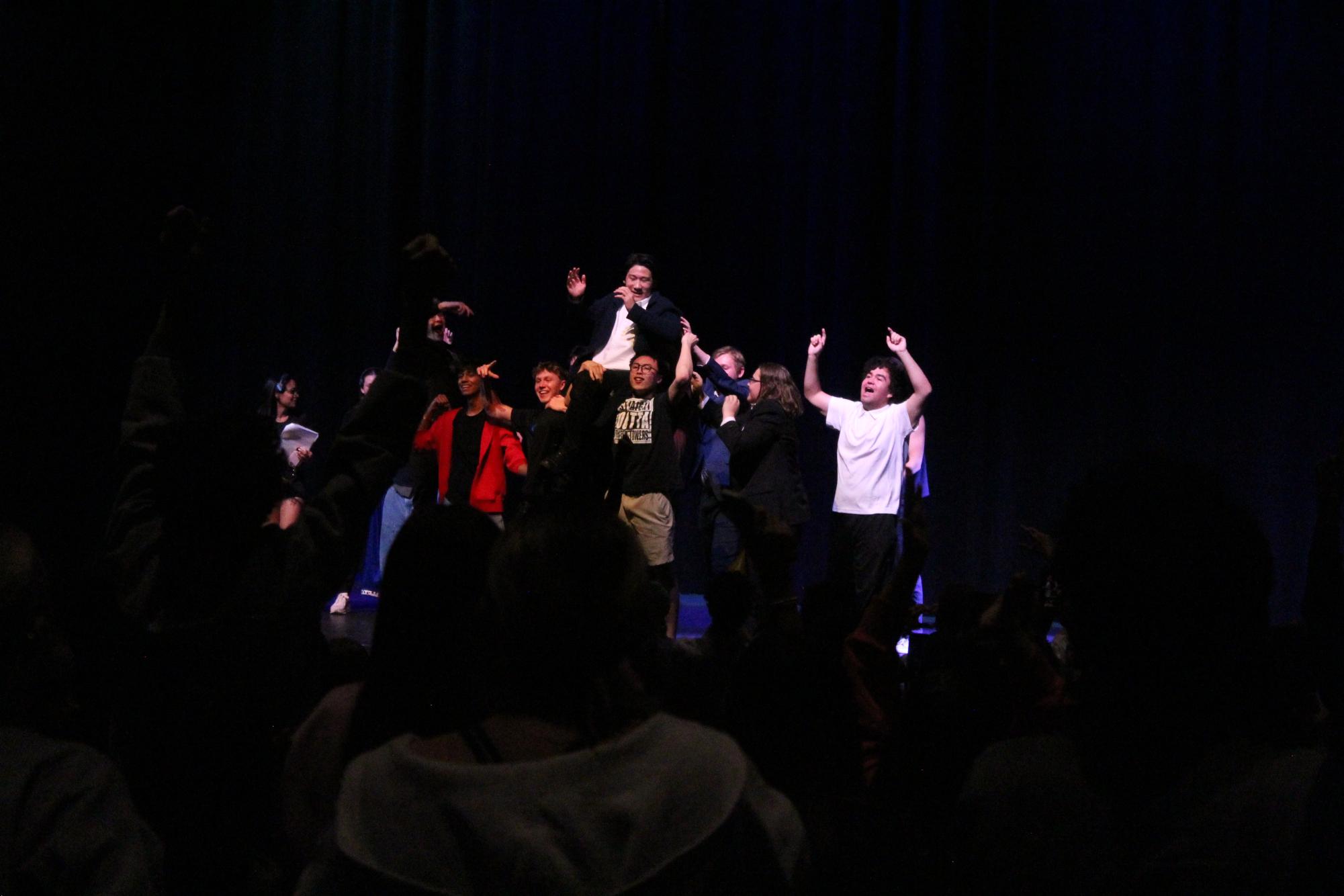 "Figaro! Figaro!" - Jihoon Yoon Opera Sings His Way to Mr. Grandview Title