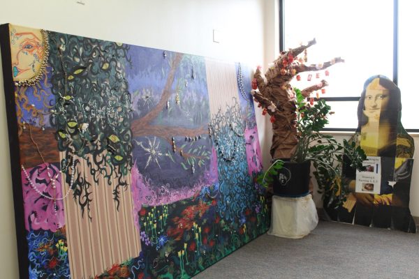 Students Prepare for Grandview’s Annual Art Show